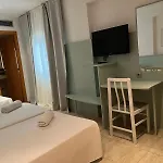 Fleming Center Hotel 2*
